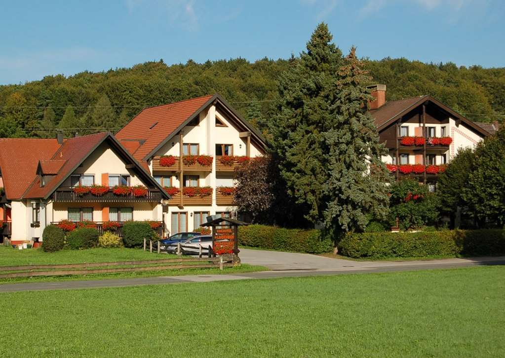 Hotel Lindenhof Hubmersberg Pommelsbrunn Exterior foto